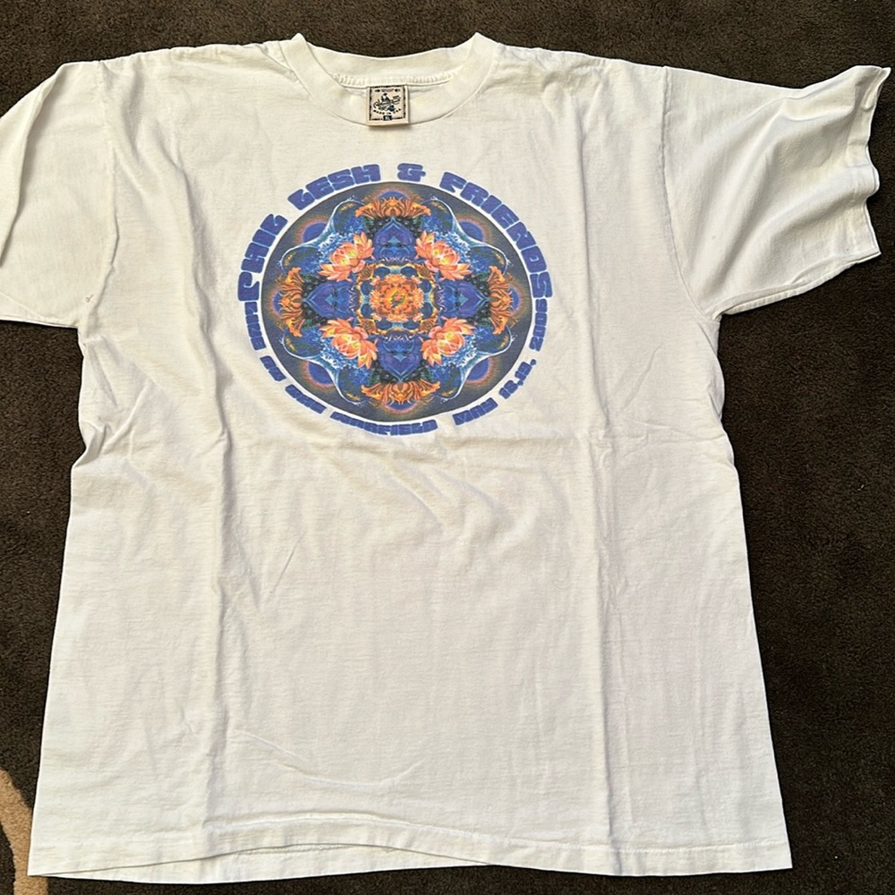 Phil Lesh of Grateful Dead t shirt  XL